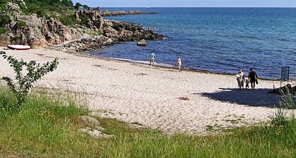 8 Person Holiday Home in Rø Gudhjem