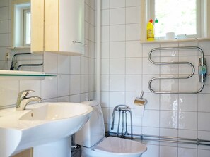 Shower - Holiday Home in Hunnebostrand (Hunnebostrand)
