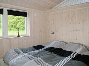 3 bedrooms, cribs/infant beds - Cozy Holiday Home in Hovborg With Barbecue (Hovborg)