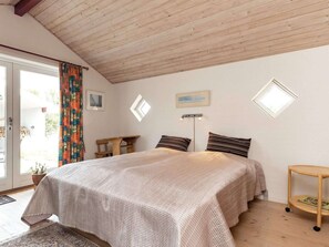 4 bedrooms - 5 Person Holiday Home in Albaek (Aalbaek)