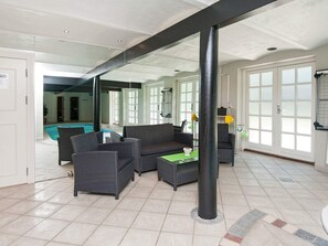 House | Spa treatment