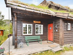 House | Exterior detail