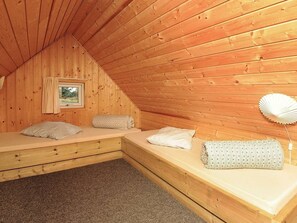 3 bedrooms, individually furnished, cribs/infant beds