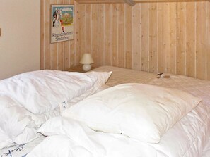 4 Schlafzimmer, Babybetten