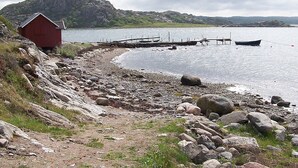 Beach - 5 Person Holiday Home in Klövedal (Klovedal)