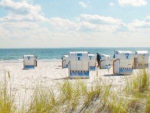 Beach - 2 Person Holiday Home in Scharbeutz (Scharbeutz)