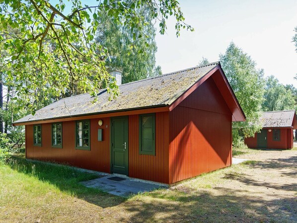 Exterior - Modern Holiday Home in Nexø With Swimming Pool (Nexo)