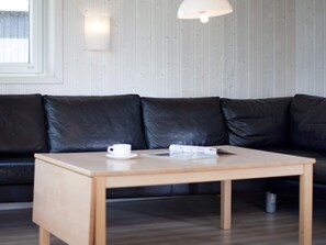 Unclassified image, 5 of 32, button - Holiday Home in GrÃ¶mmitz (Groemitz)
