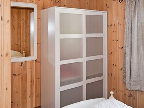 Nhà | 4 phòng ngủ, trang bị nội thất với thiết kế riêng biệt