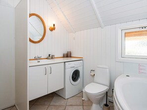 House | Bathroom - Urbane Holiday Home in Rømø With Sauna (Rømø)