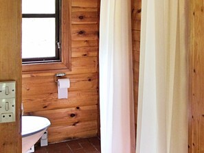 Shower - Idyllic Holiday Home in Laeso Denmark Amidst Natural Beauty (Læsø)