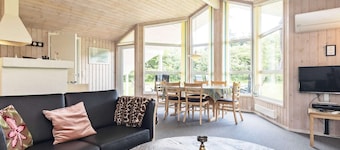 6 Person Holiday Home in Bindslev-by Traum