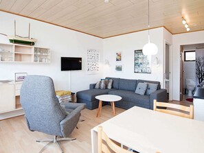 House | Living area - 4 Person Holiday Home in Romo (Rømø)