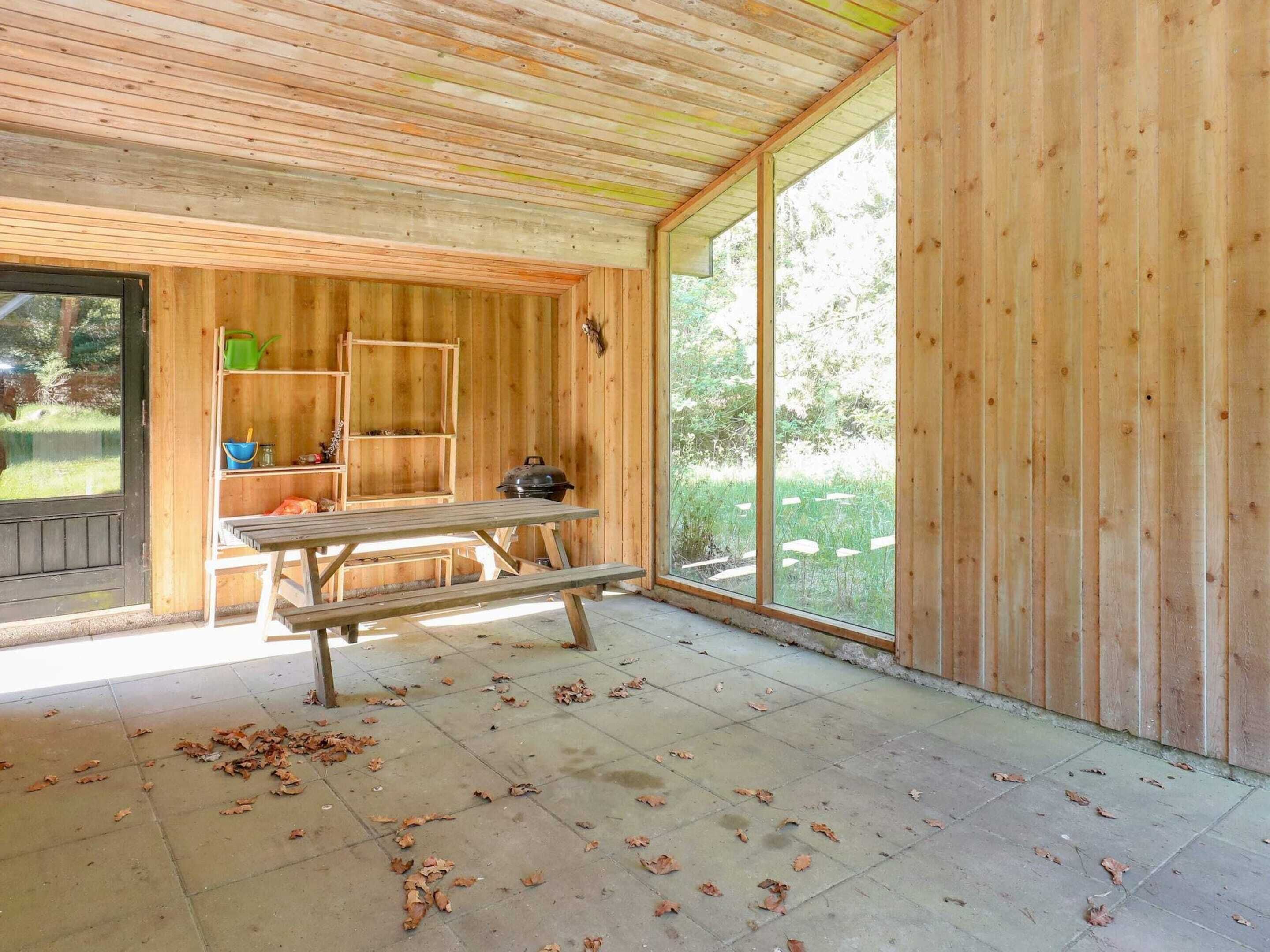 House | Pemandangan dari hartanah