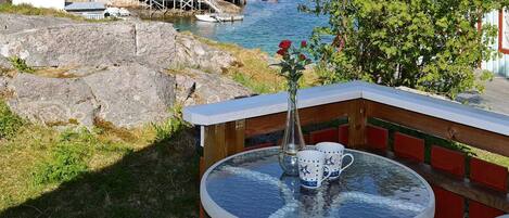 House | Outdoor dining