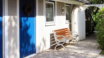 House | Bahagian luar