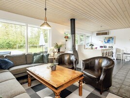 House | Living area | TV