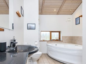 Bathroom - 6 Person Holiday Home in Ulfborg (Ulfborg)