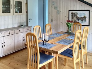 House | Dining