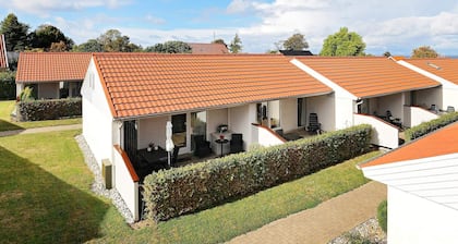 Cozy Holiday Home in Ærøskøbing near Harbour