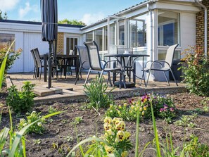 Exterior - Alluring Holiday Home in Hjørring With Terrace (Ranum)