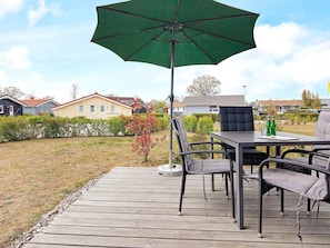 Water view - Holiday Home in GrÃ¶mmitz (Groemitz)