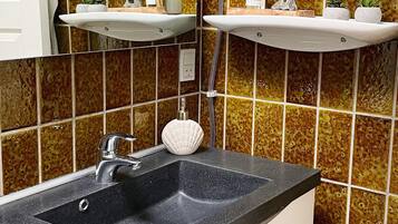 Apartment | Badezimmer