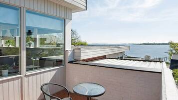 Apartment | Terrace/patio