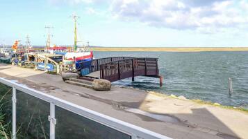 Apartment | Water view