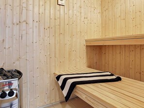 House | Sauna