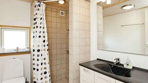 Unclassified image, 5 of 17, button - 7 Person Holiday Home in Saltum (Saltum)