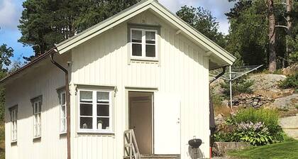 5 Person Holiday Home in Kungshamn