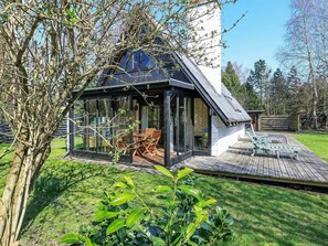 Exterior - Spacious Holiday Home in Vaeggerlose With Terrace (Vaeggerlose)