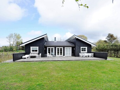 8 Person Holiday Home in Blavand