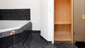 House | Sauna
