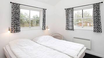 House | 4 bedrooms, bed sheets