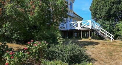 Vintage Holiday Home in Syddanmark With Private Whirlpool