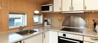 6 Person Holiday Home in Ringkobing-by Traum