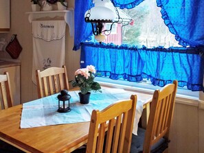 House | Dining - 6 Person Holiday Home in Vevelstad (Vevelstad)