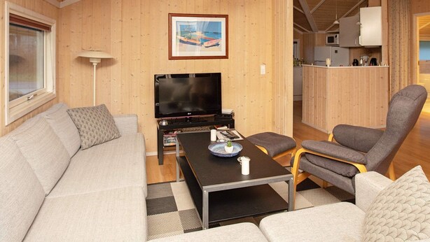 House | Interior - Charming Holiday Home in Jægerspris With Sauna (Jægerspris)