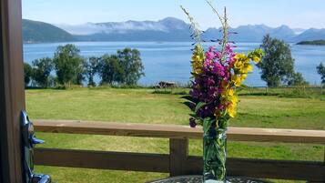 Huis | Uitzicht op het meer