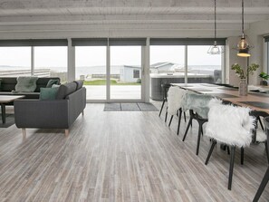 Unclassified image, 5 of 37, button - Modern Holiday Home in Falster With Whirlpool (Vaeggerlose)