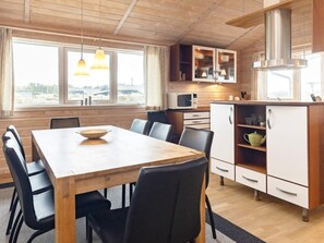 Private kitchen - 5 Star Holiday Home in Thisted (Thisted)