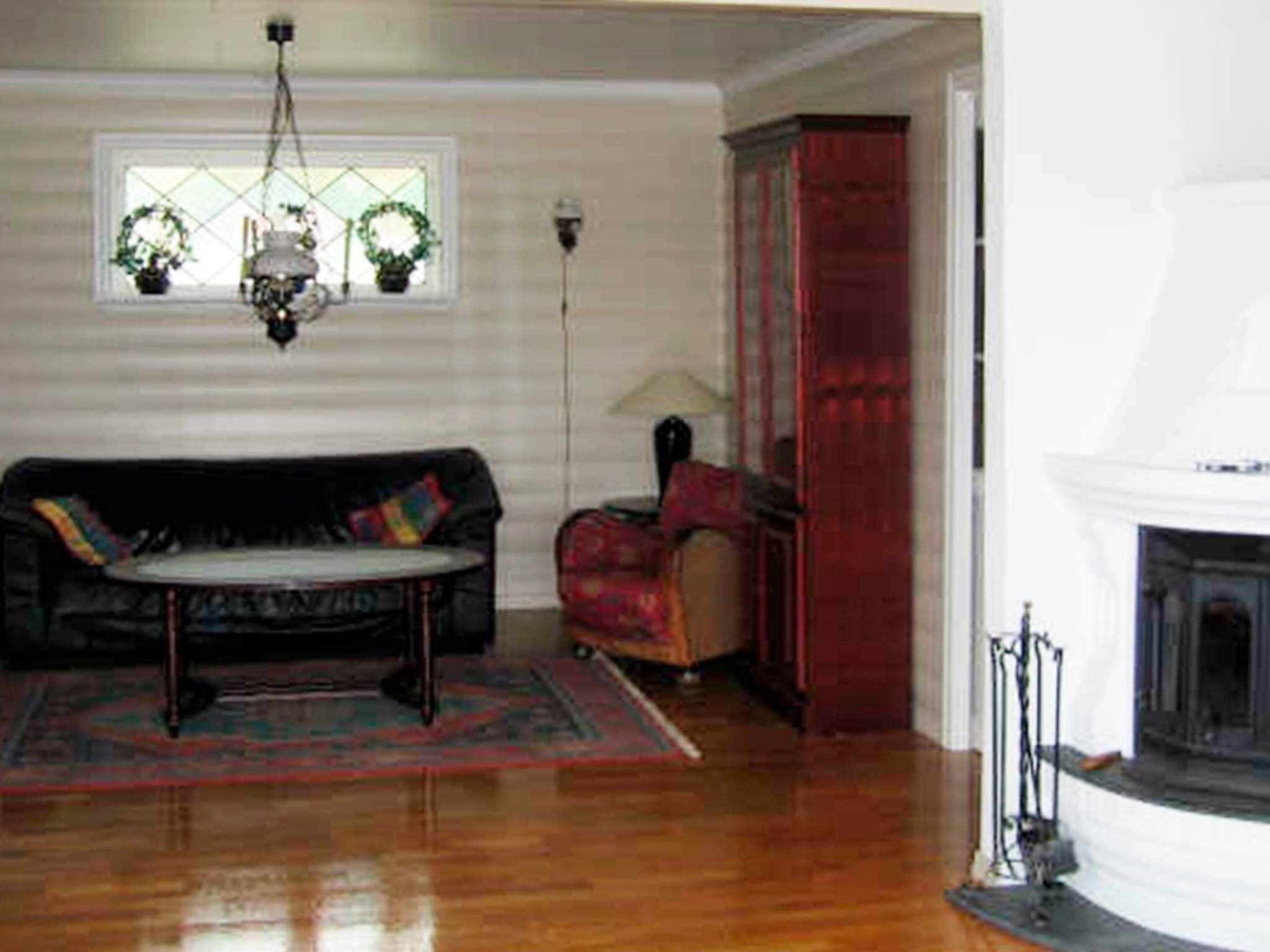 4 bedrooms, individually furnished