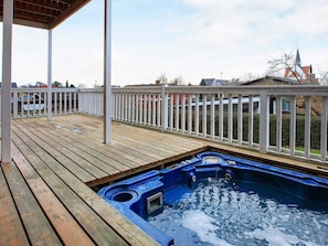 Maison | Bain à remous extérieur