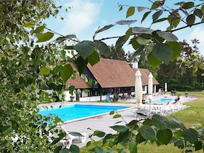 Pool - 6 Person Holiday Home in Nexo (Nexø)