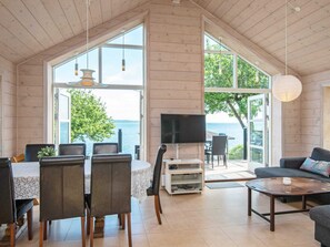 House | Living area