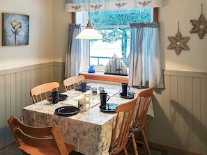 Dining - 8 Person Holiday Home in Sæbø (Orsta)