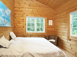 3 Schlafzimmer, Babybetten