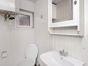 Bathroom - 4 Person Holiday Home in Romo (Rømø)